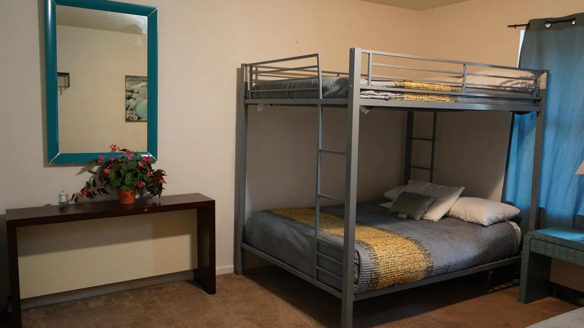 Large 4Brhome Near Zoo, Downtown, Beale Street 孟菲斯